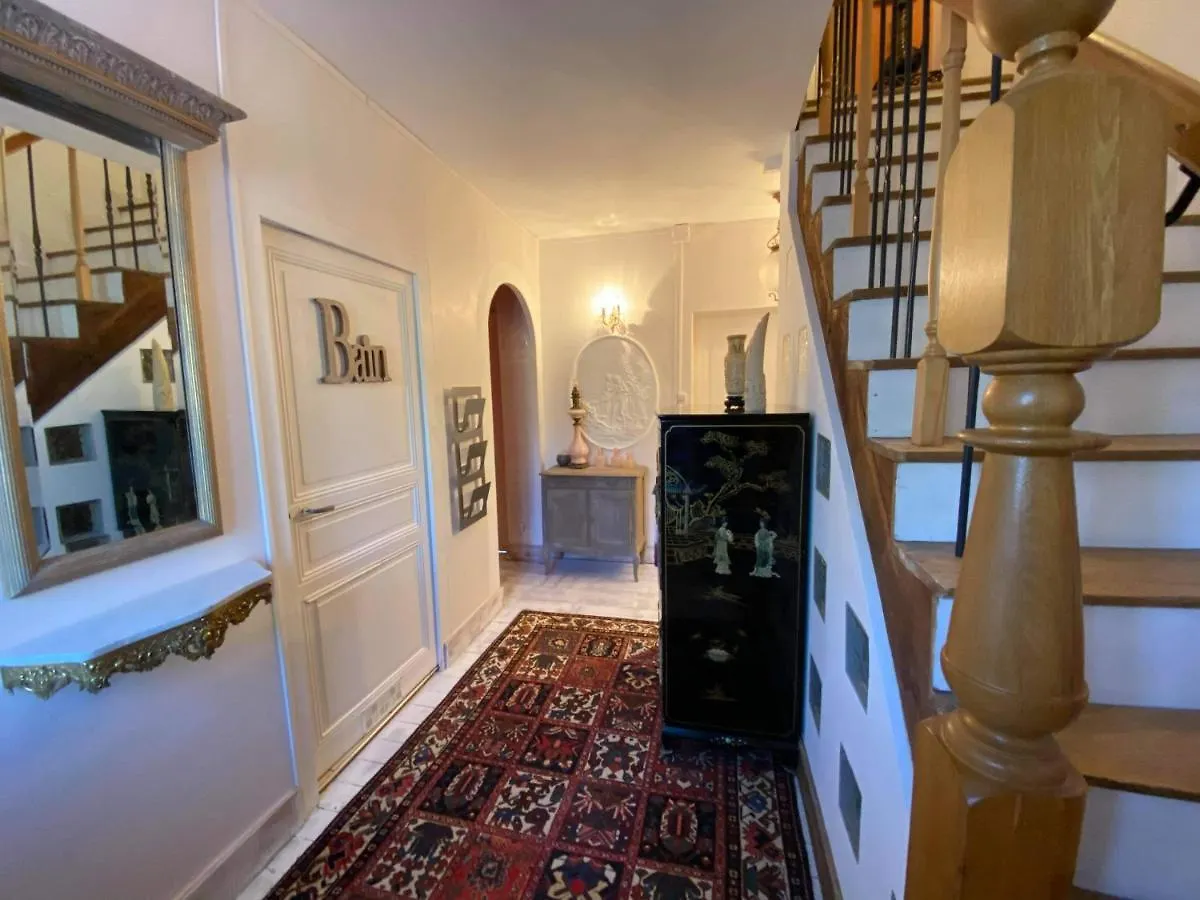 Clos Germanois Saint-Germain-Laval  Guest house